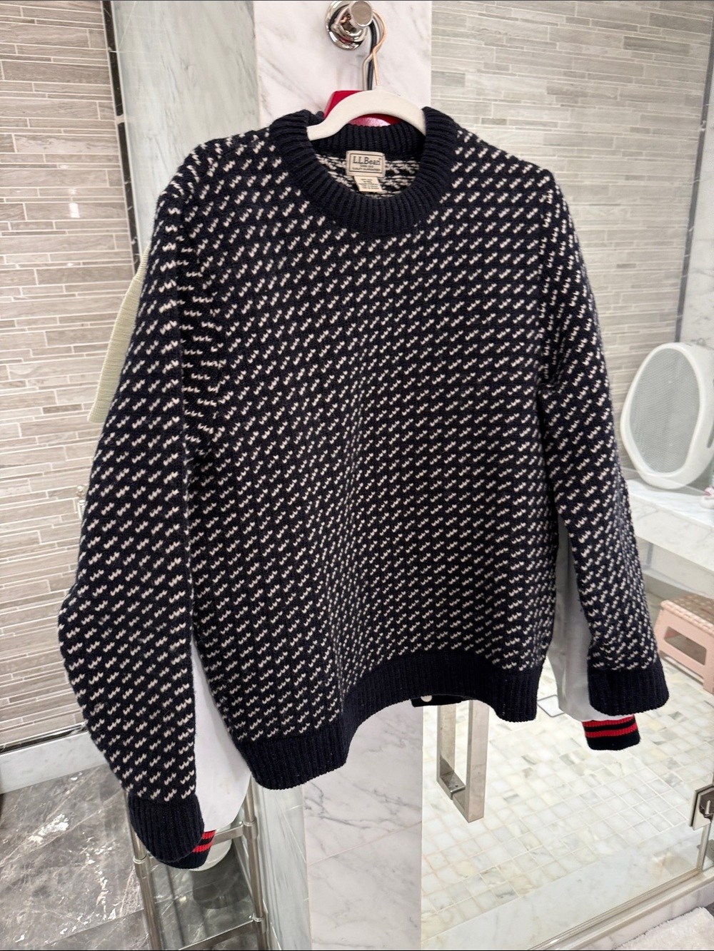 L.L. Bean Navy and Cream Ragg Wool Knit Crewneck Sweater